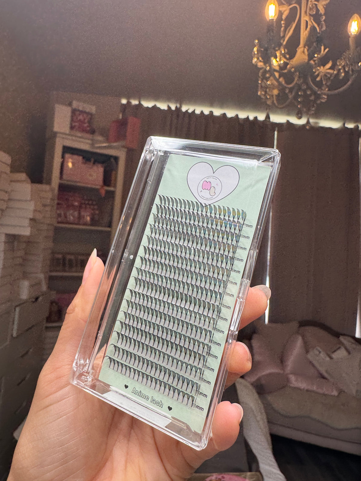 🌸Anime girl lash trays 🌸